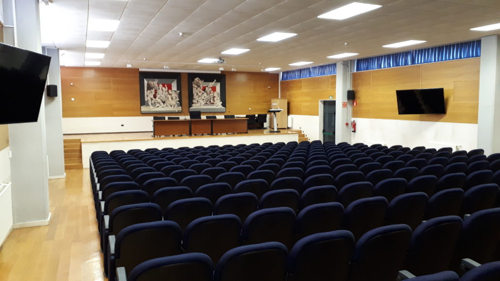 Salón de actos Políticas e RR Laborais